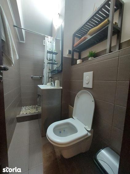 Apartament cu 3 camere decomandat în Decebal