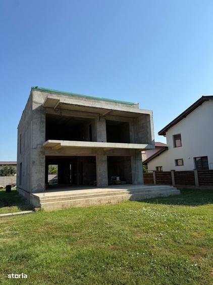 Vila PREMIUM de vanzare- vecinatate padure-1040mp curte- 4 dormitoare - 14