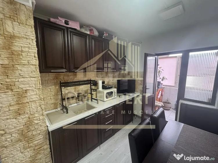 APARTAMENT 2 CAMERE ETAJ 4 CAMPULUNG GRUI - 16