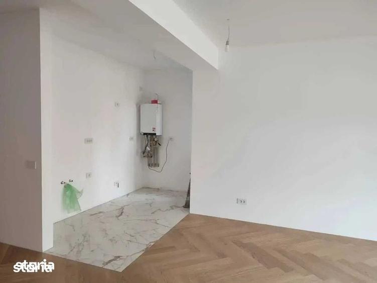 Apartament in Busteni Zamora terasa, curte interioara finisaje premium - 2