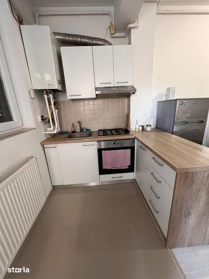 Apartament cu 2 camere semidecomandat în Militari