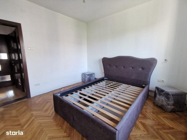 Apartament cu 4 camere în Bălcescu