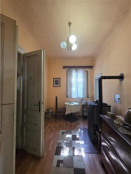 Casă cu 4 camere cu Teren 328 Mp în Ultracentral
