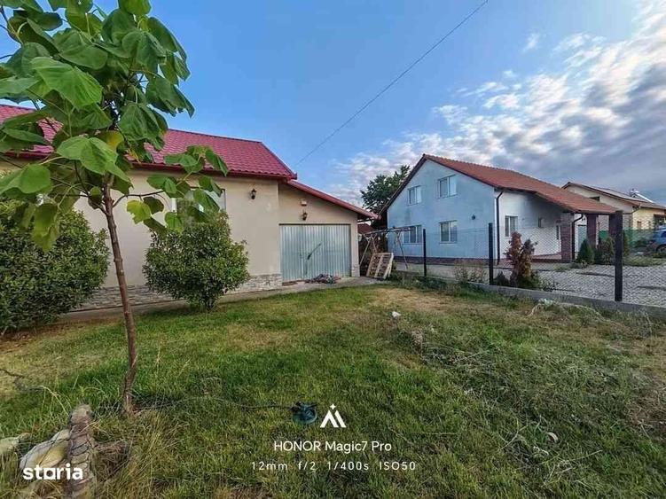 Casă cu 3 camere în Tărian