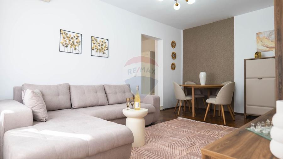 Apartament cu 2 camere semidecomandat, mobilat în Bucureștii Noi