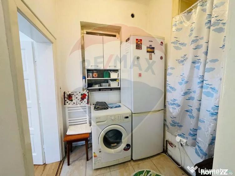 Casă cu 2 camere cu Teren 110 Mp în Lazaret