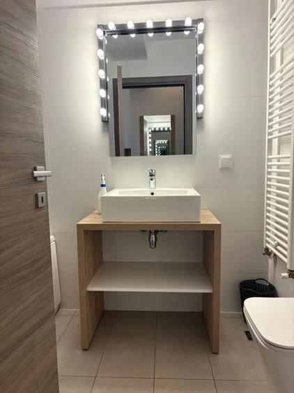 Apartament cu 3 camere în Unirii