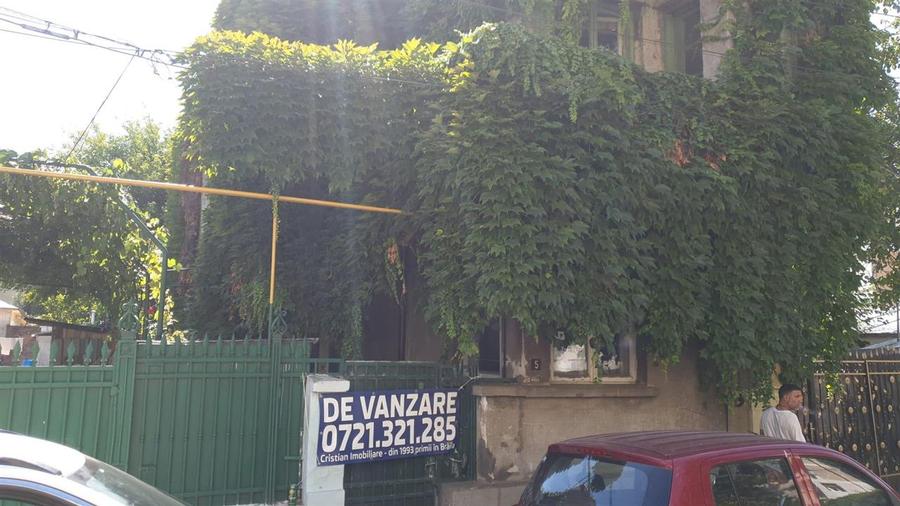 Casă cu 4 camere cu Teren 252 Mp în Central