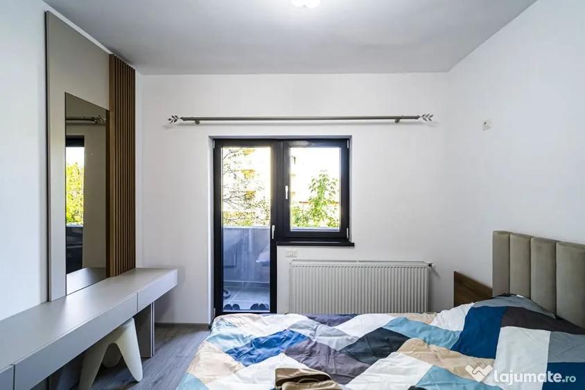 Apartament cu 2 camere decomandat în Păcii