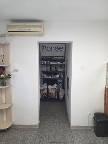 Spațiu comercial, de 30 mp, în Nord