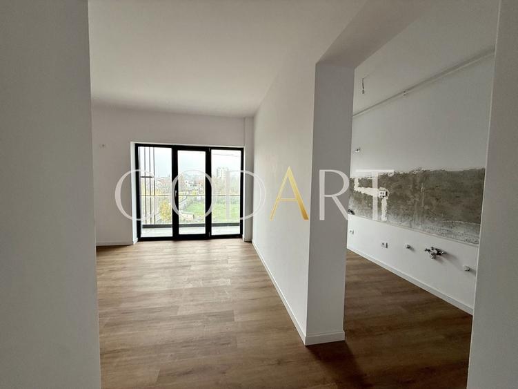 Apartament cu 3 camere decomandat în Băneasa