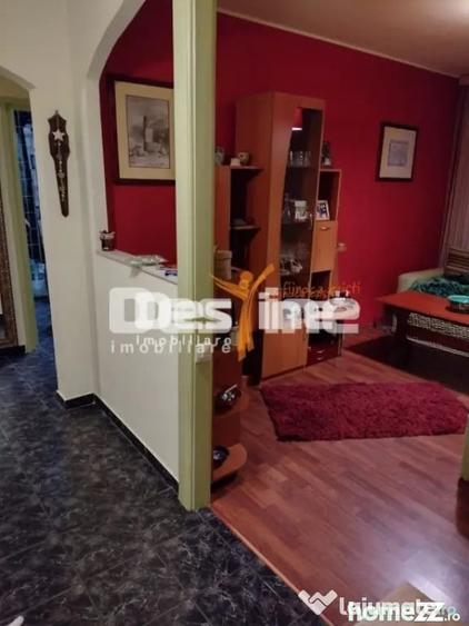 Apartament cu 4 camere decomandat în Alexandru cel Bun