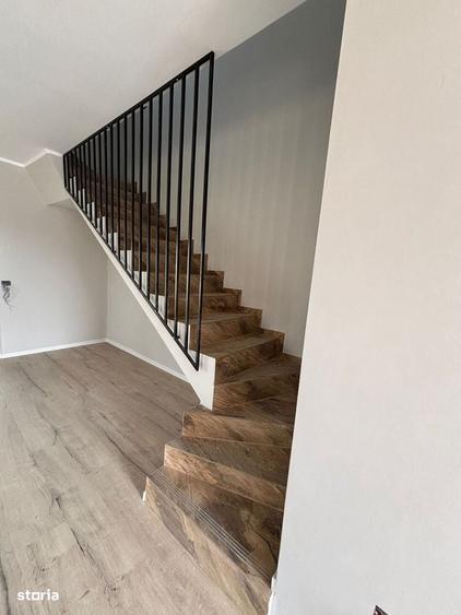Apartament cu 4 camere în Moșnița Veche