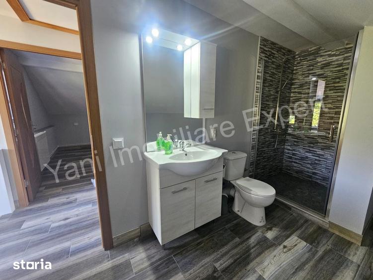 Casă cu 6 camere cu Teren 1289 Mp în Țițești