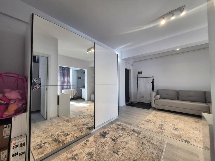 Apartament cu 2 camere semidecomandat în Valea Lupului