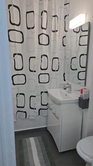 Apartament cu 2 camere decomandat în Doamna Ghica