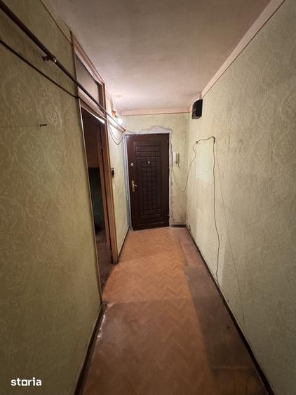 Apartament cu 2 camere semidecomandat în Micro 16