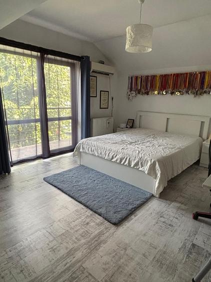 Casă individuală cu 4 camere cu Teren 400 Mp în Tunari