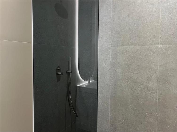 Apartament superb 2 camere - loc parcare inclus, terasa 60 mp - 11