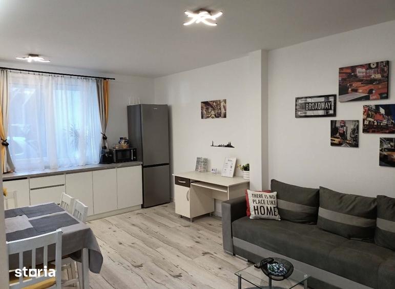 Apartament cu 2 camere semidecomandat în Florești