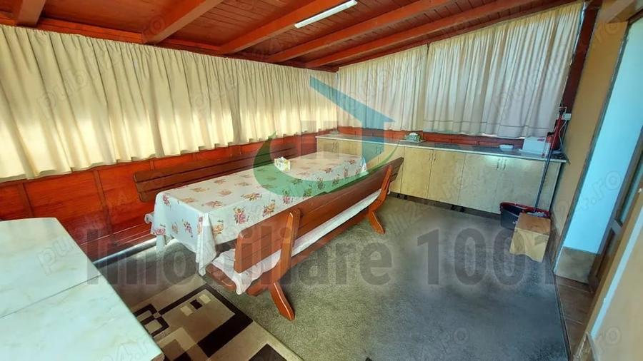 Casă cu 6 camere cu Teren 1061 Mp în Săcălășeni