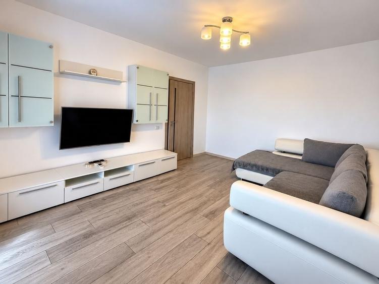 Apartament cu 2 camere decomandat în Giulești