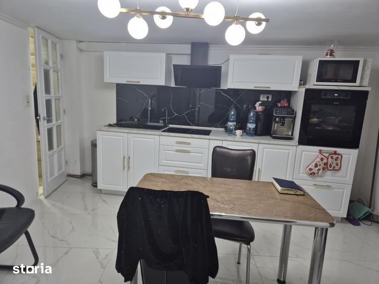 Vanzare apart. 3 cam. +1 cam. supraetajata,centr. proprie, Zona Teatru - 17