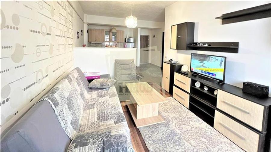 Apartament cu 2 camere semidecomandat, mobilat în Exterior Est