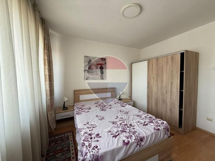 Apartament cu 2 camere semidecomandat, mobilat în Șerban Vodă