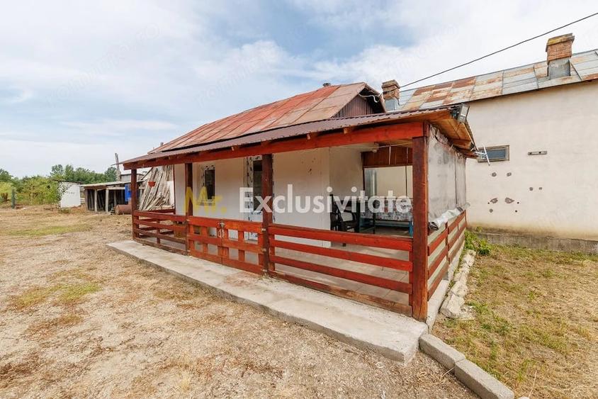 Casă cu 1 camere cu Teren 2140 Mp în Lunca