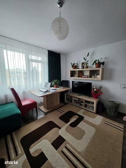 Apartament cu 4 camere decomandat în Ultracentral