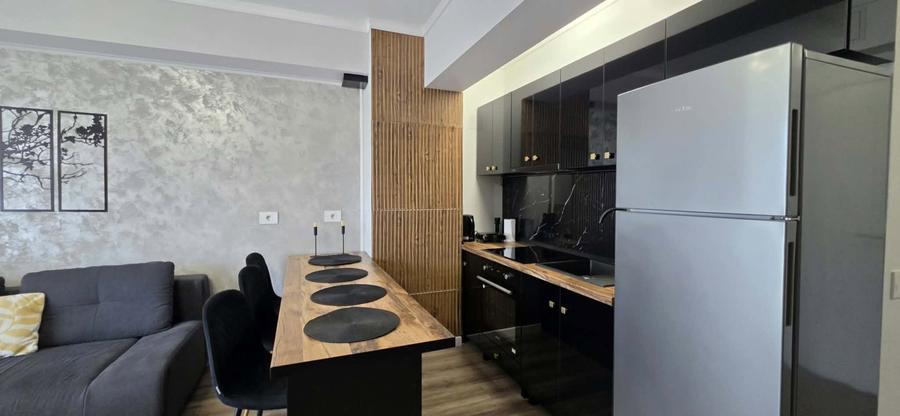 Apartament cu 2 camere nedecomandat în Nufărul