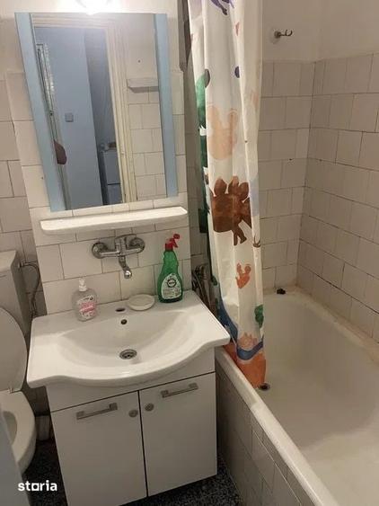 Apartament cu 2 camere decomandat în 7 Noiembrie