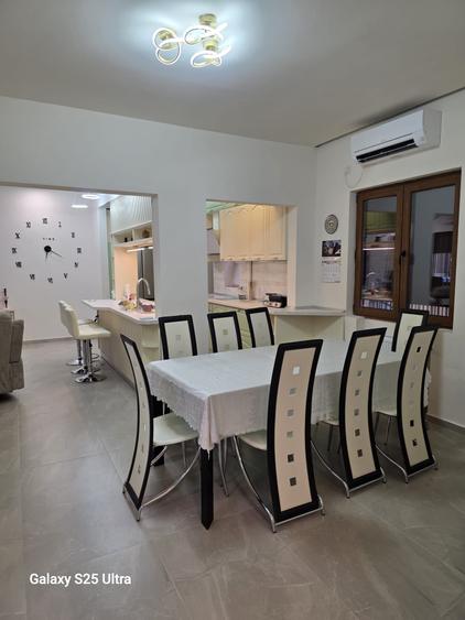 Apartament cu 3 camere decomandat în P-ța Amzei
