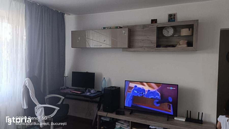 Apartament cu 3 camere în Crângași