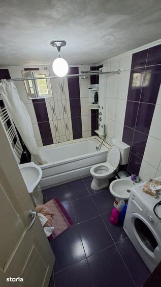 Casă cu 3 camere cu Teren 1000 Mp în Bujoreni