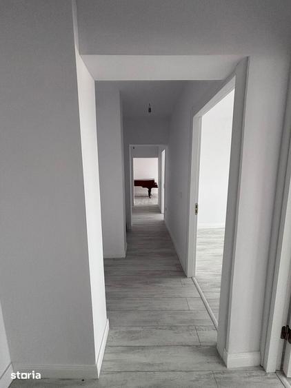 Apartament cu 3 camere în Gara de Nord