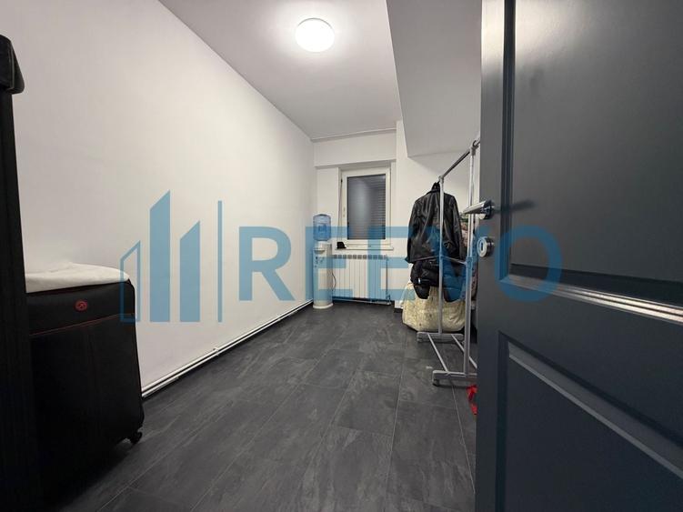 Apartament cu 3 camere decomandat, mobilat în 9 Mai
