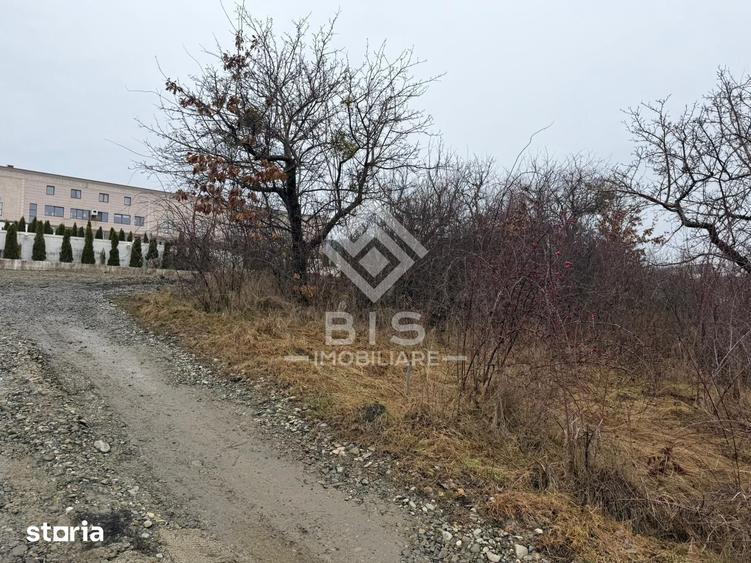 Teren de 874 mp, în Central