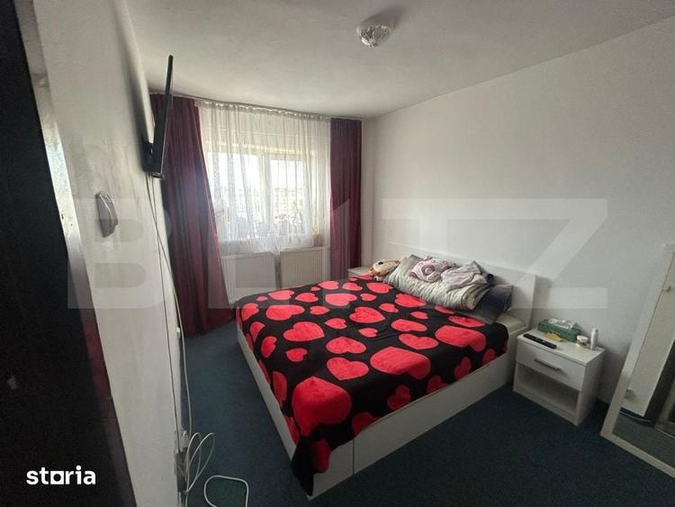 Apartament cu 3 camere decomandat în Micro 5