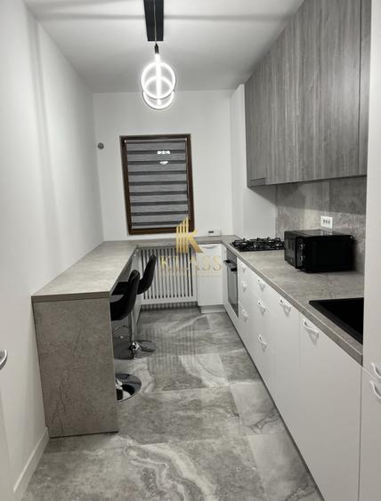 Apartament cu 2 camere decomandat, mobilat în Metalurgiei