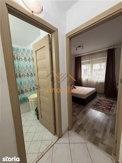 Apartament cu 2 camere decomandat în Rogerius