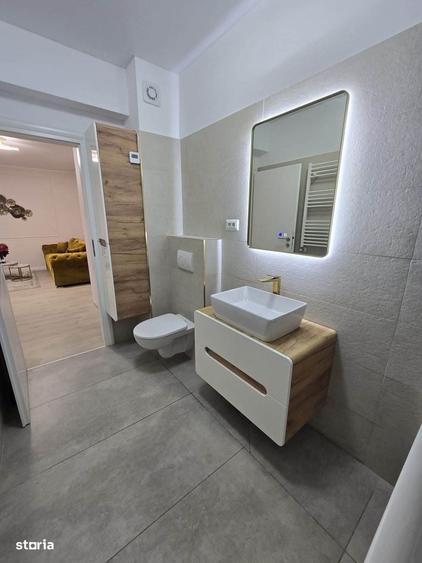 Apartament cu 3 camere în Berceni