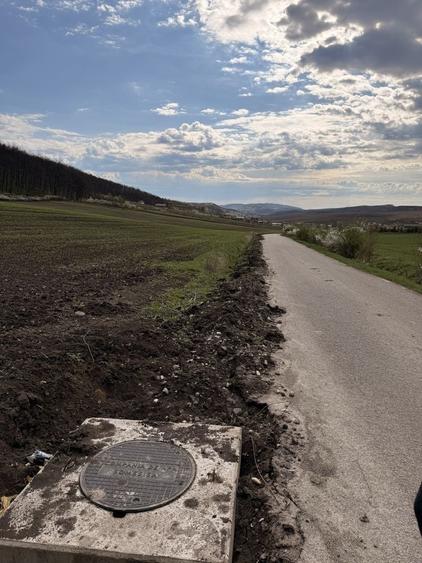 Teren de 1050 mp, în Mirșid