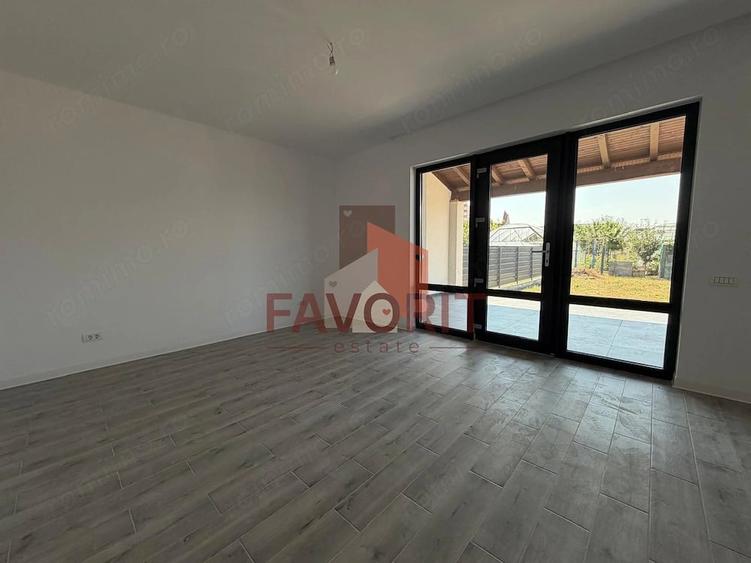 Casă cu 5 camere cu Teren 350 Mp în Becicherecu Mic