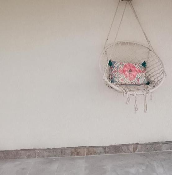 Apartament cu 3 camere decomandat în Florești