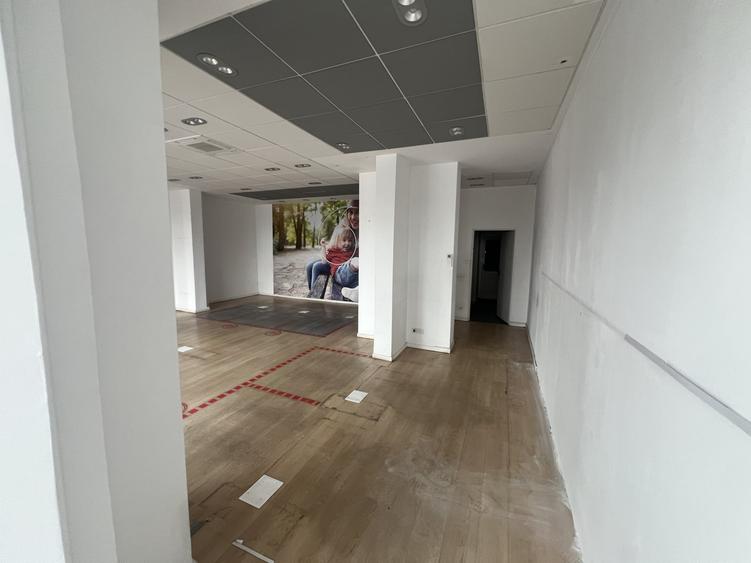 Spațiu comercial, de 100 mp, în Mărăști