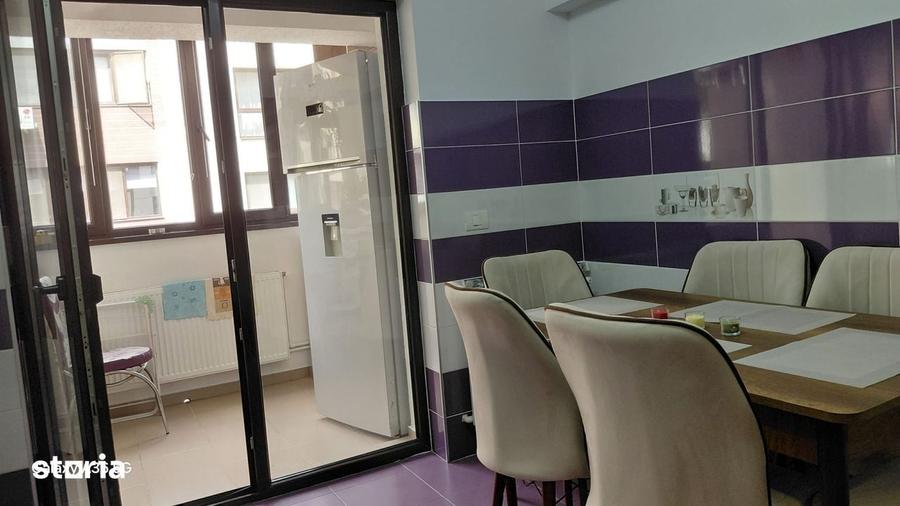 Apartament cu 2 camere decomandat în Metalurgiei
