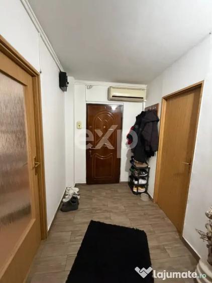 Apartament cu 2 camere decomandat în Găvana