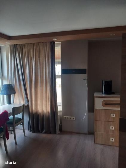 Casă cu 3 camere în Corunca